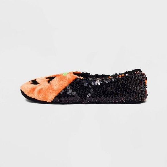 Hyde & EEK! Boutique Pumpkin Flip Sequin Pull-On Slipper Socks with Grippers - Picture 4 of 10